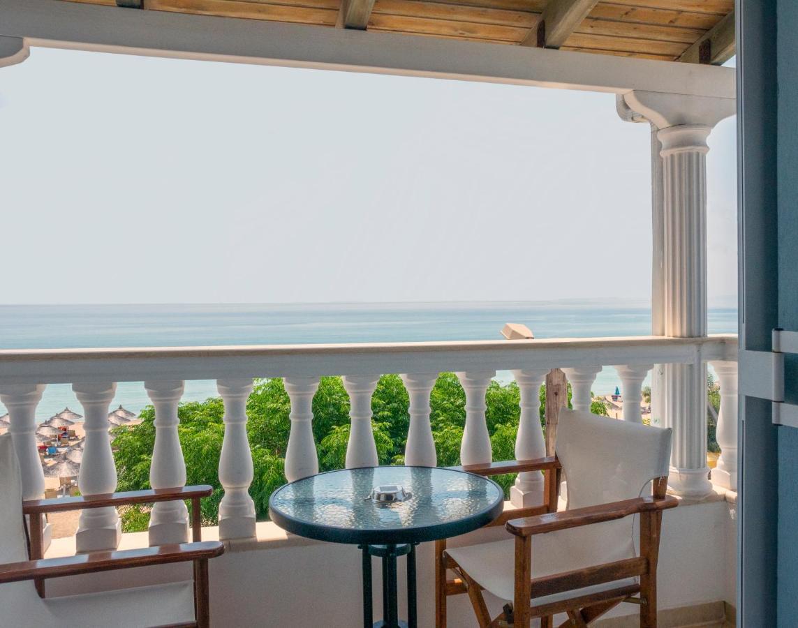 Vrachos Beach Hotel מראה חיצוני תמונה