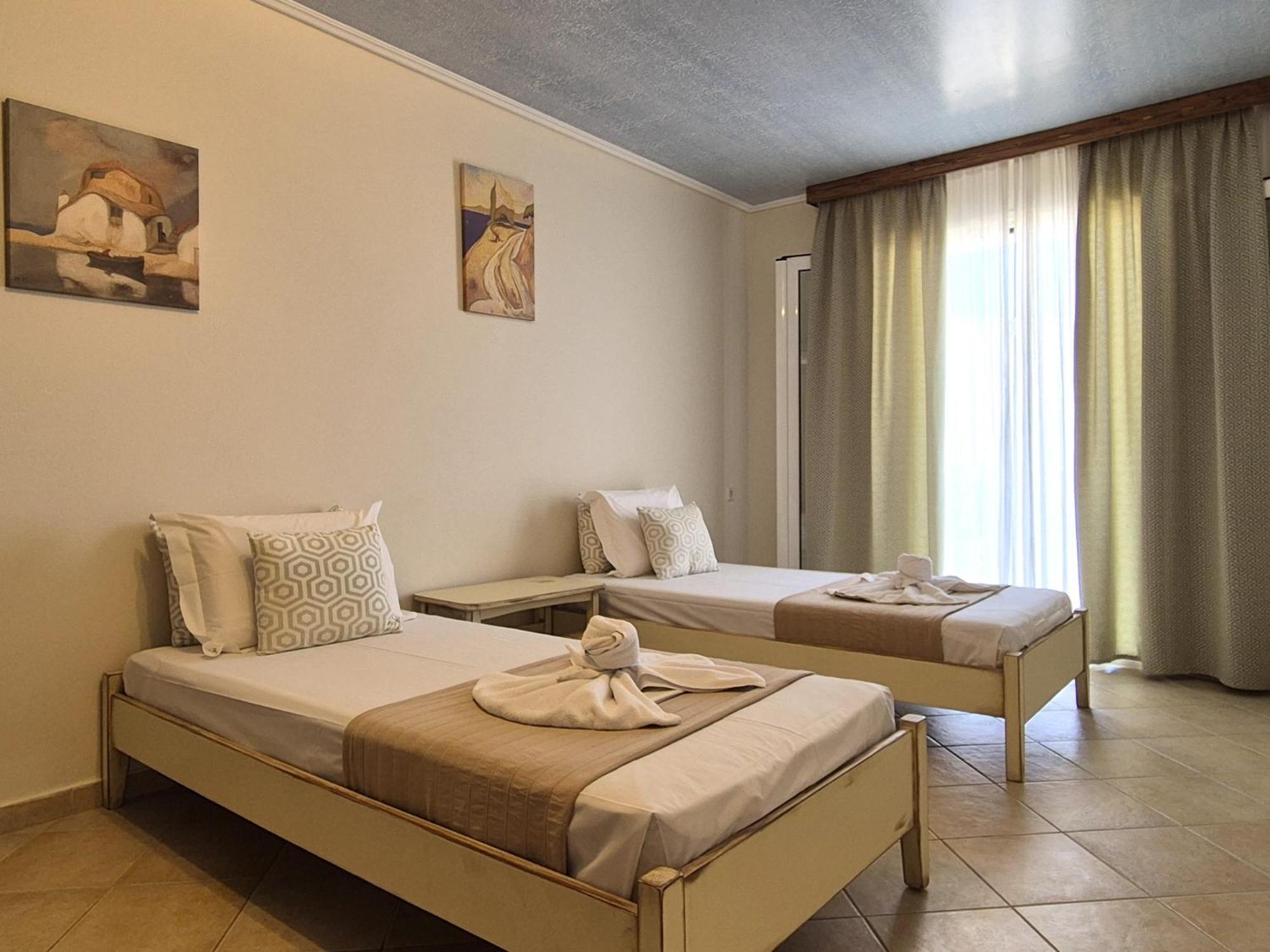 Vrachos Beach Hotel מראה חיצוני תמונה